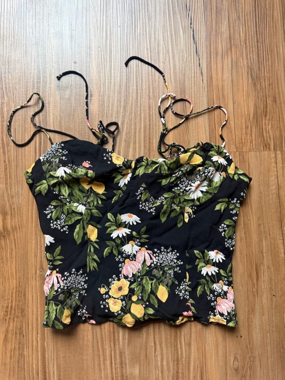 Reformation Liza Top - Size 8